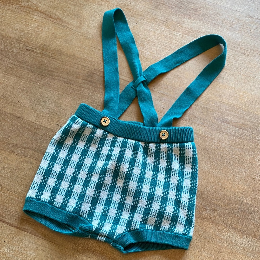 Baby Cat & Jack green and cream knit plaid suspender shorts sz 18M